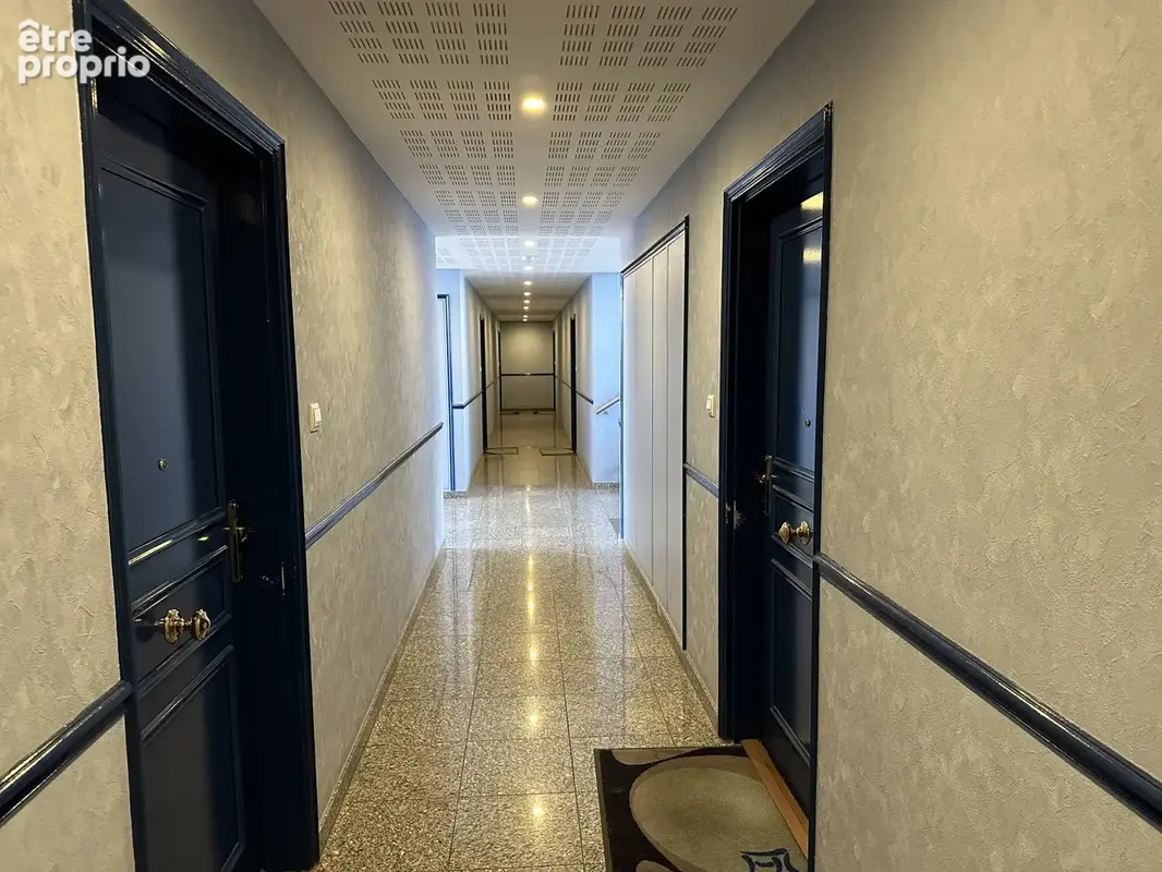 Studio 27 m2 avec parking s/sol - photo 10