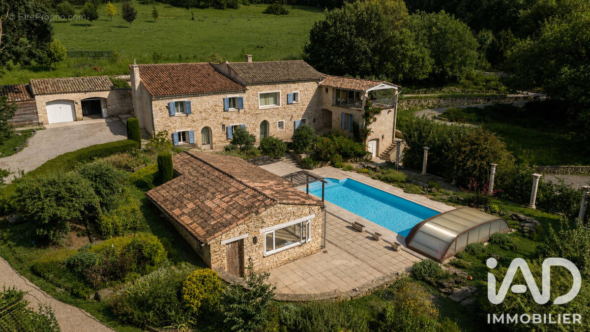Photo 1 - Maison à DAUPHIN