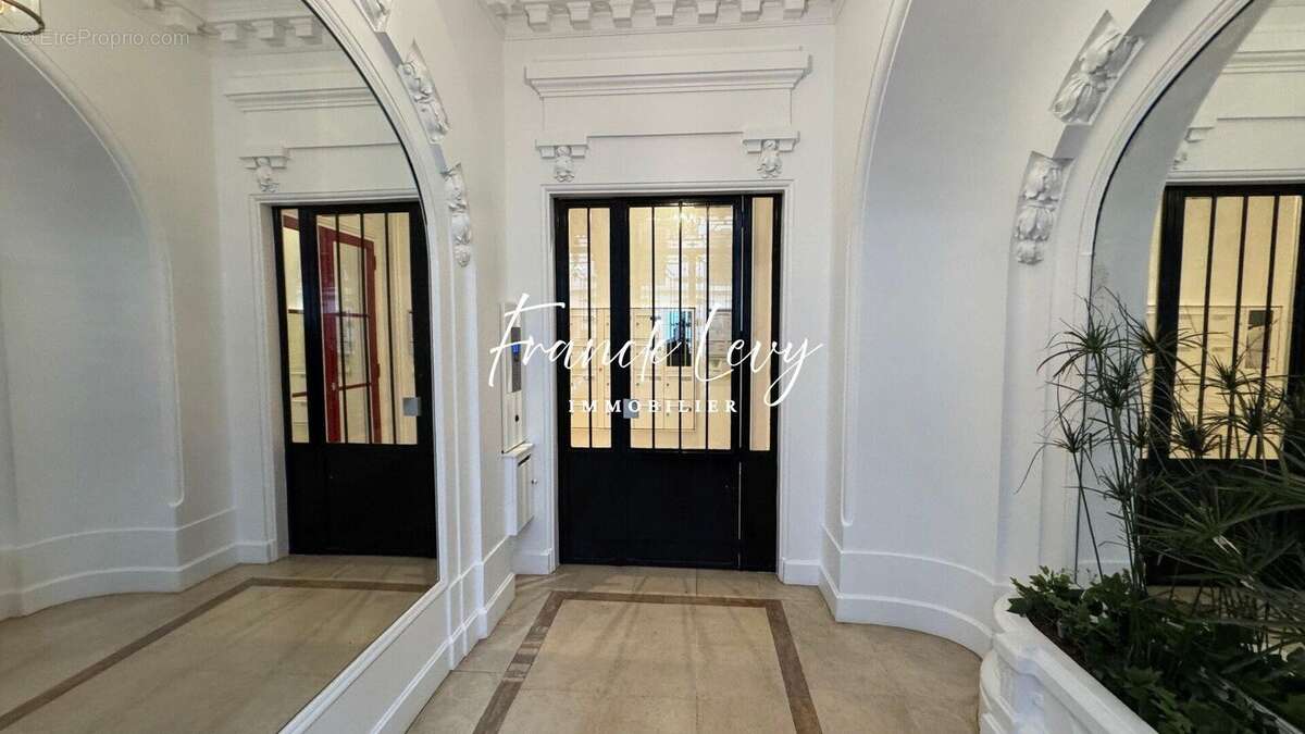 Photo 6 - Appartement à NEUILLY-SUR-SEINE