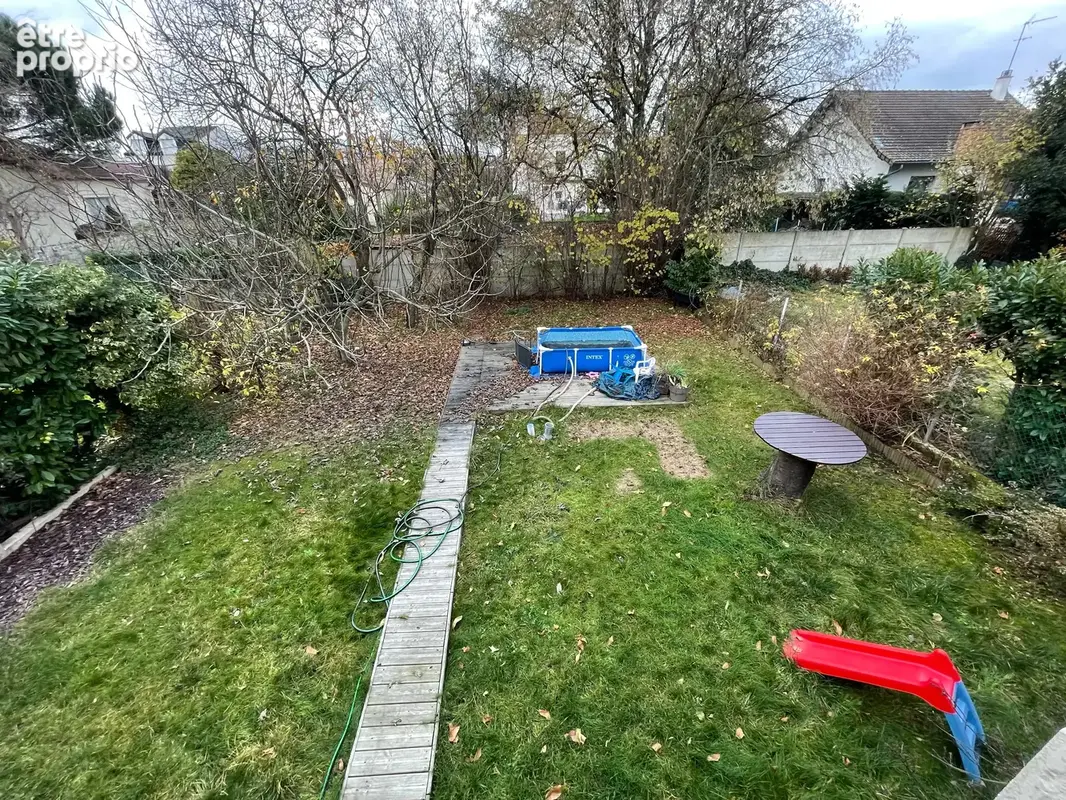 Livry-gargan - proche futur metro - pavillon familial 4 chambres - garage - jardin - photo 5