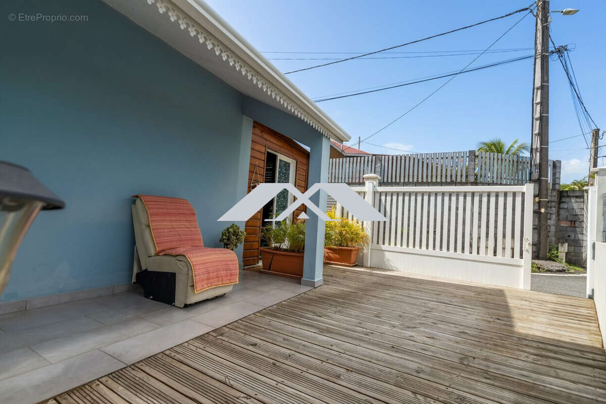 Maison à SAINT-JOSEPH