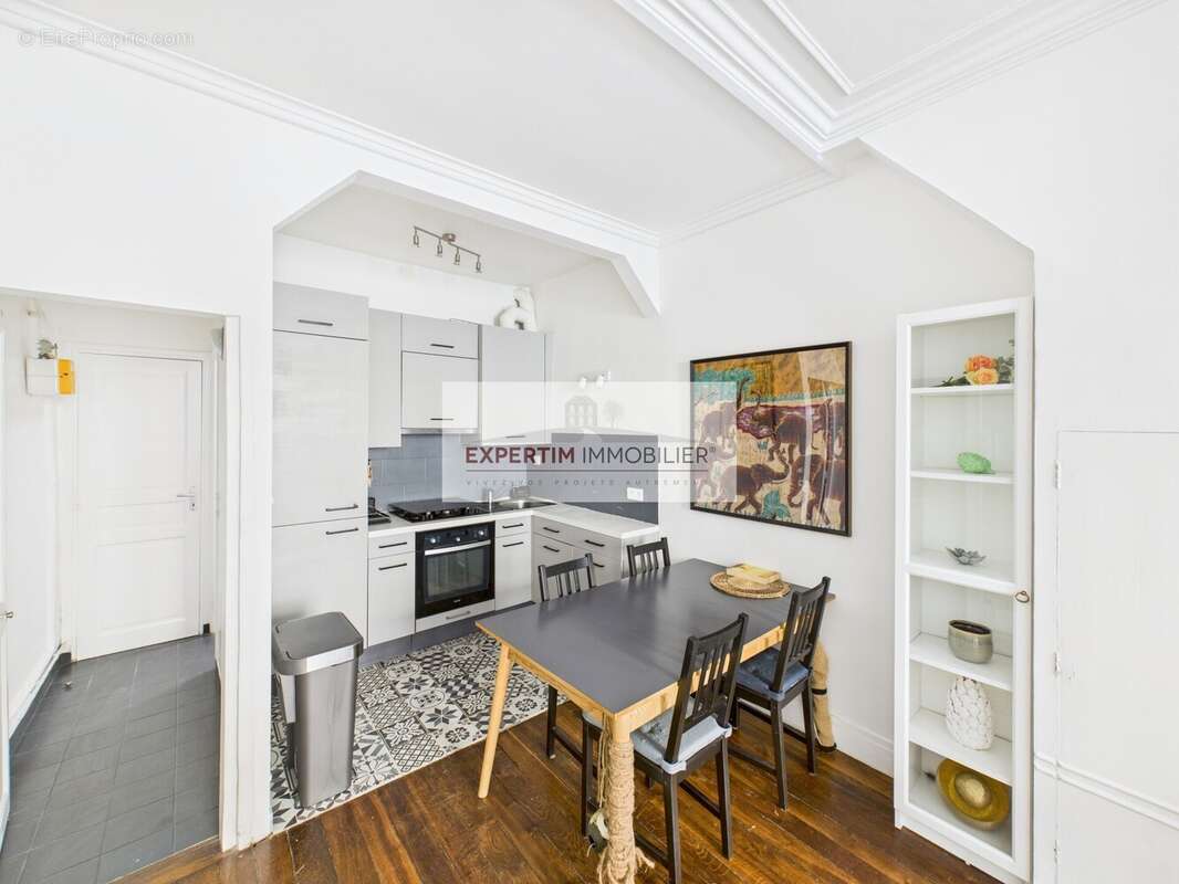 Appartement à VERSAILLES