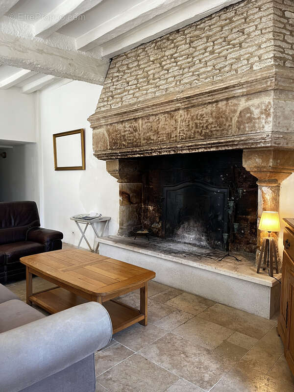 Maison à MIREBEAU