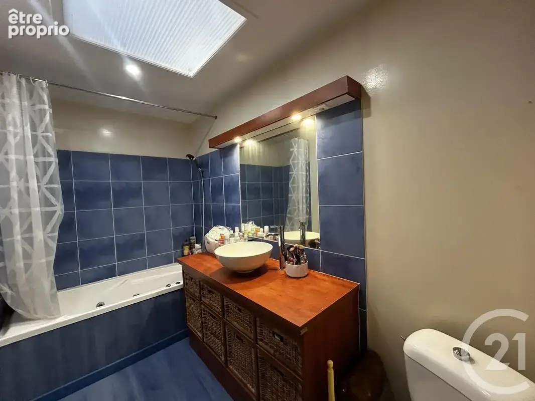 Maison 5 pièces 163 m² à vendre à Saint-Medard-De-Guizieres (33230) - photo 10