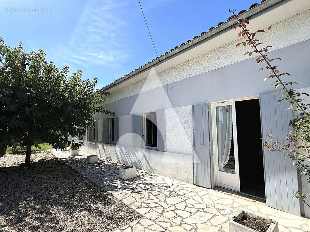 Maison Lagorce 5 pièces 148 m2 - photo 5
