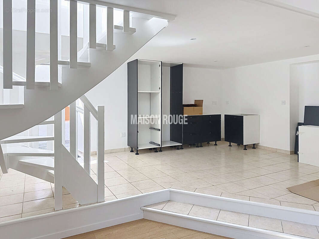 Appartement T3 en duplex avec terrasse  Saint-Servan 70 m2 - photo 2