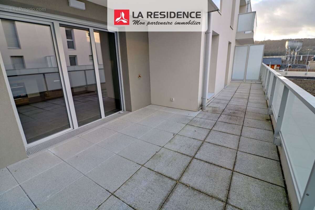 Appartement à DEVILLE-LES-ROUEN