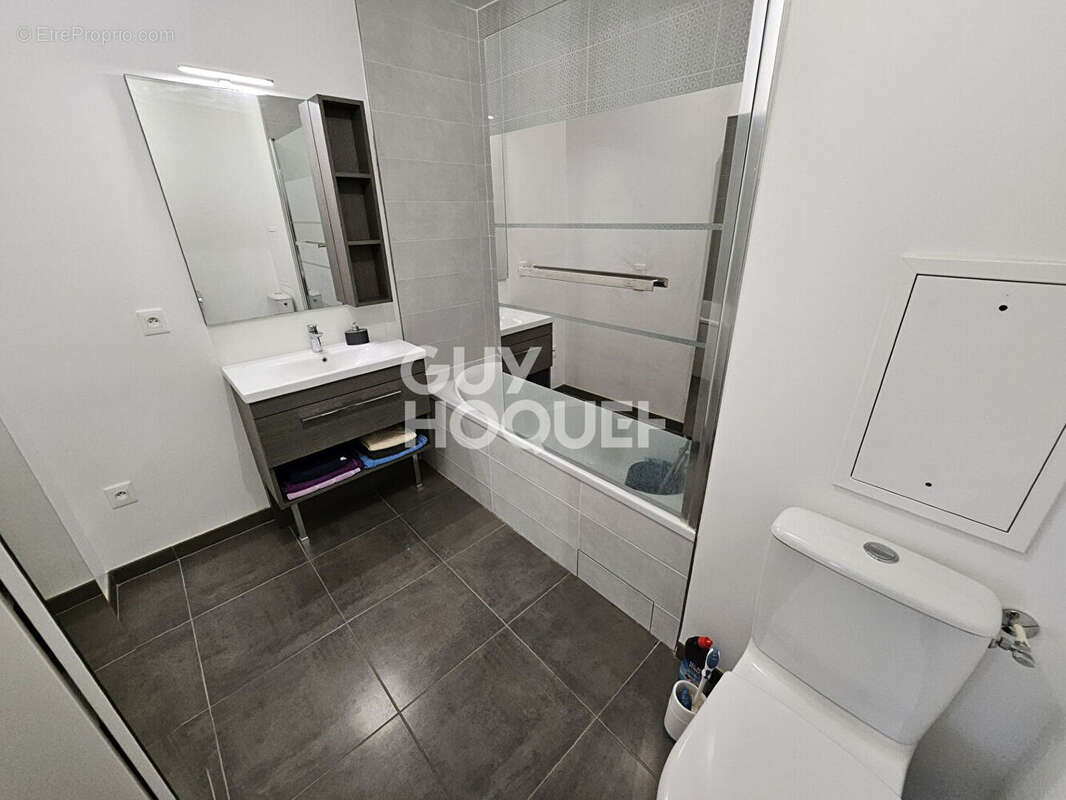 Appartement à ROSNY-SOUS-BOIS