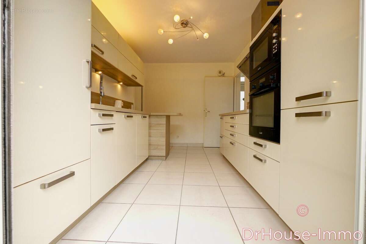 Maison à NOGENT-SUR-SEINE