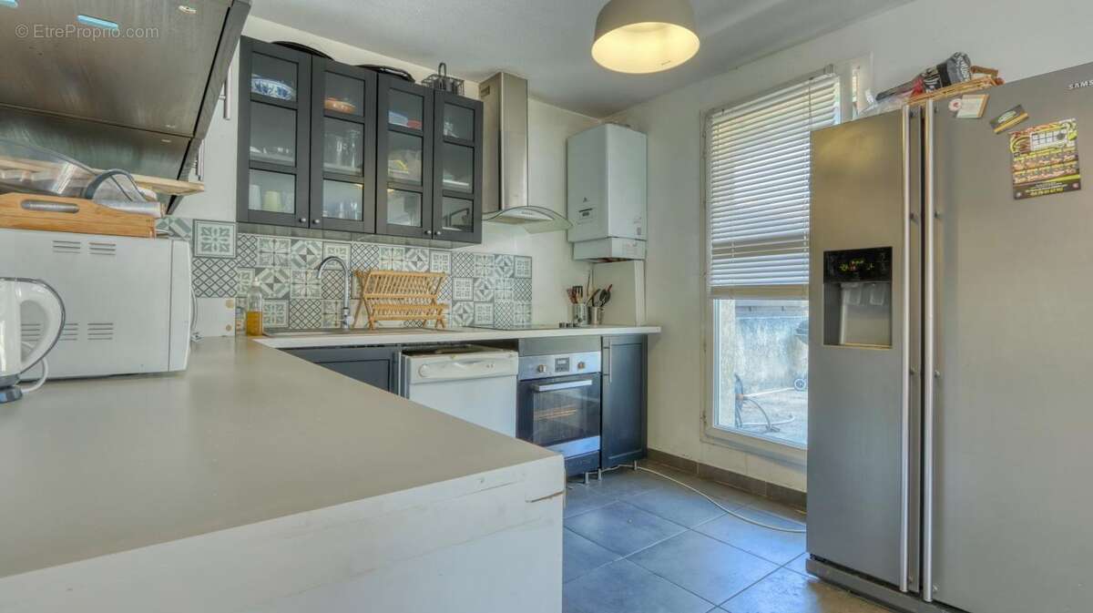 Appartement à LYON-8E