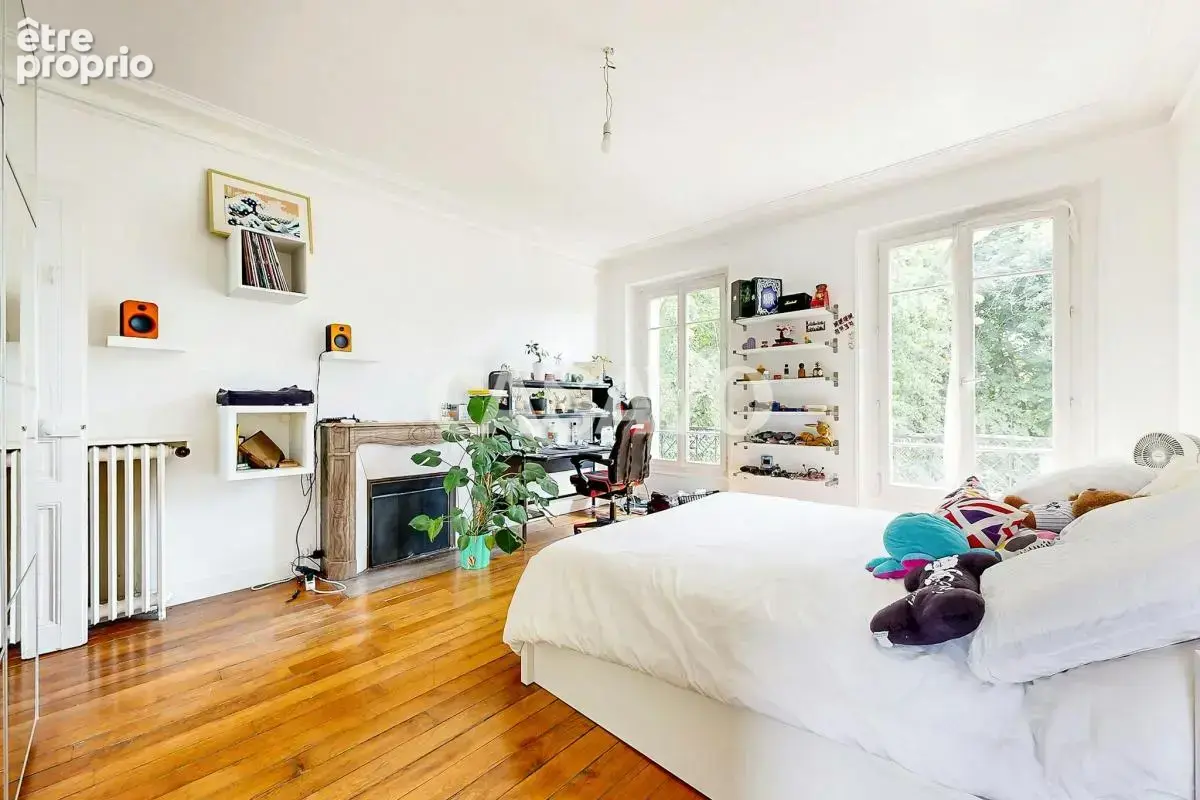 Vente Maison 9 pièces de 330m² - 94120 Fontenay-sous-Bois - photo 12