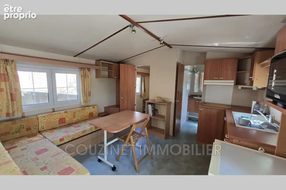 Maison 3 pièces 26 m² à vendre à Le Castellet (83330) - photo 2