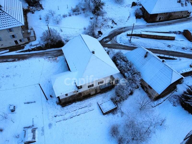 Maison à AILLON-LE-VIEUX