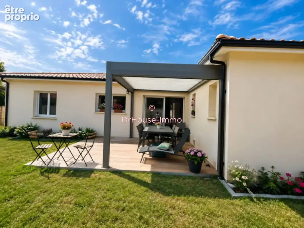 Maison 122 m² à Martignas-Sur-Jalle  - photo 18