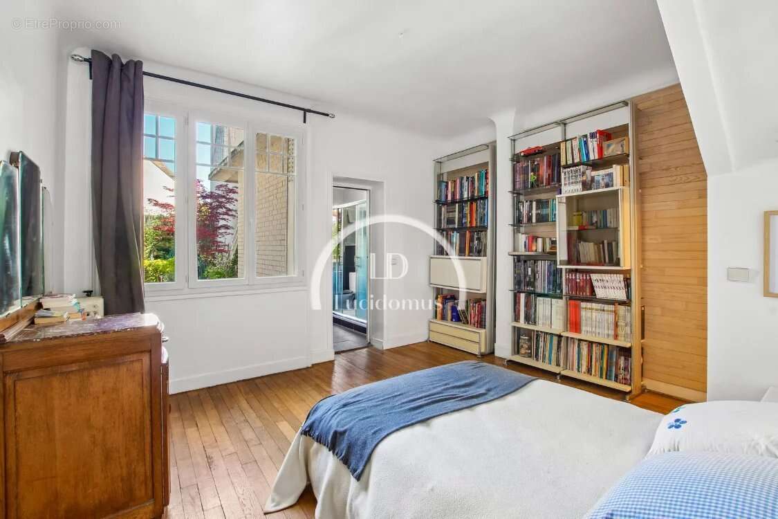 Maison à FONTENAY-SOUS-BOIS