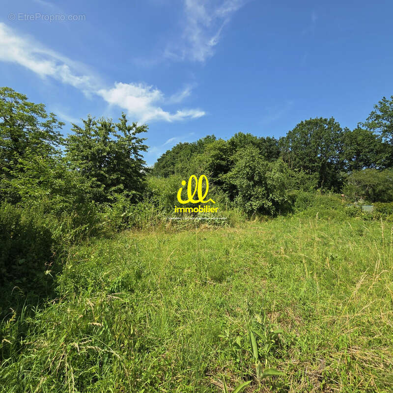 Terrain 1400 m² à Flize  - photo 2