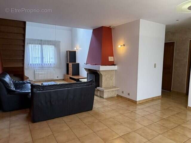 Maison à LE BLANC-MESNIL