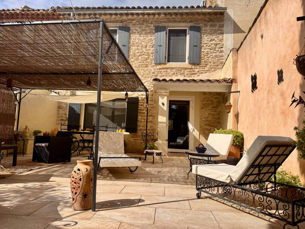 Maison à GRILLON