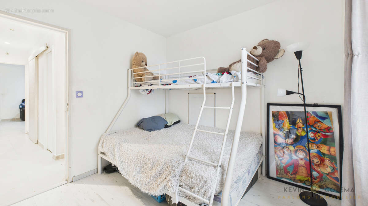 Appartement 3 pièces 70m2 - Proche Gare RER  D - photo 5