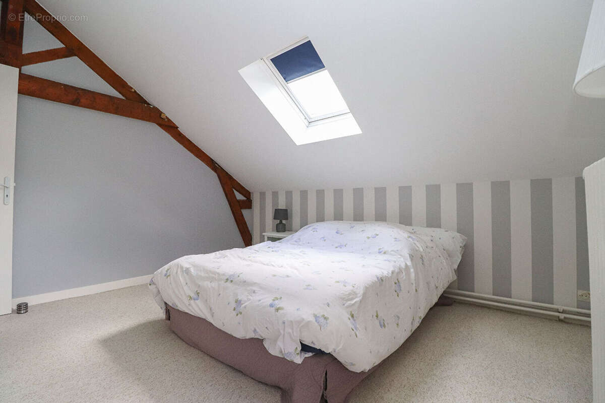 Appartement à PLOMBIERES-LES-DIJON