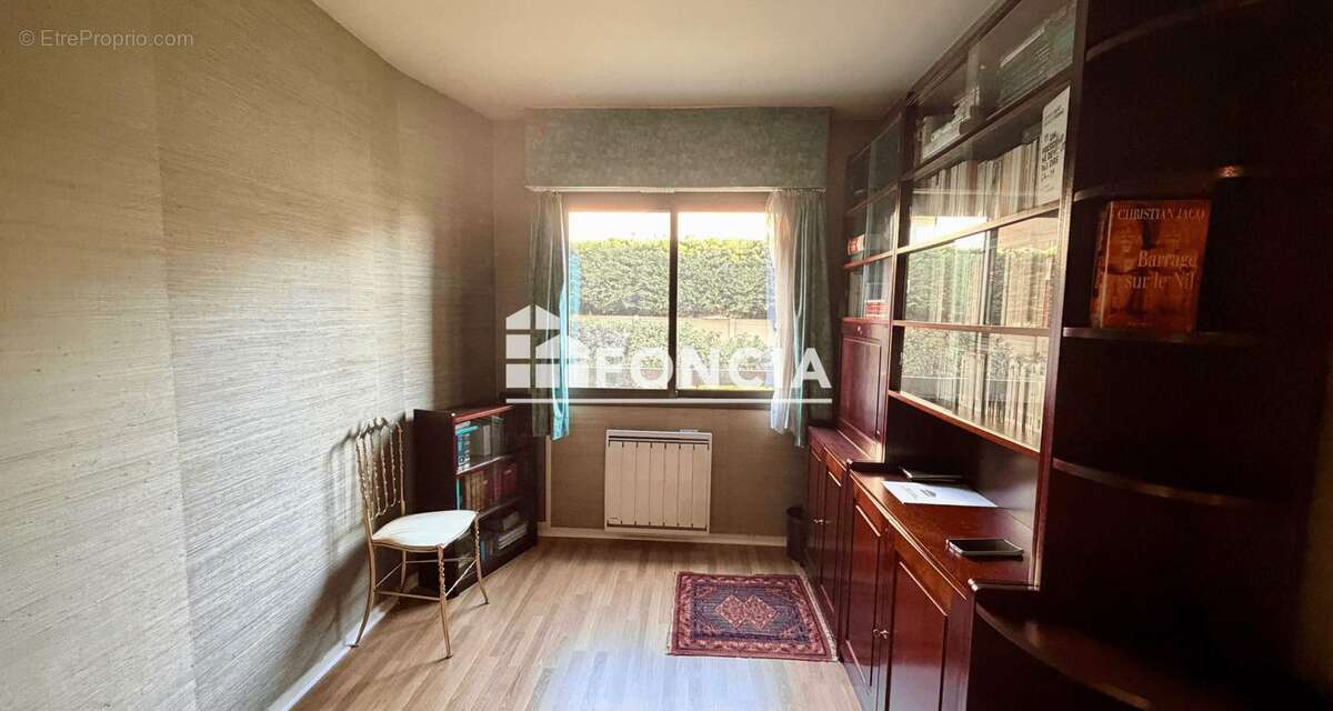 Appartement à BOURG-LA-REINE