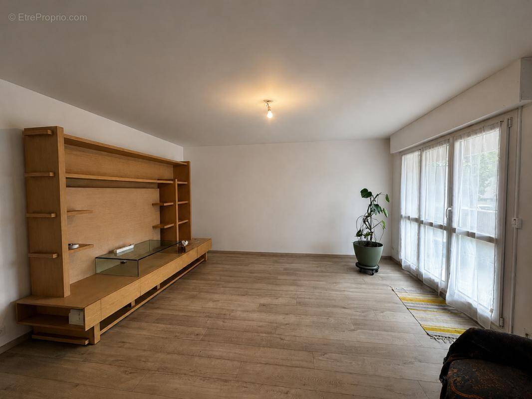 Appartement à MONTGERON