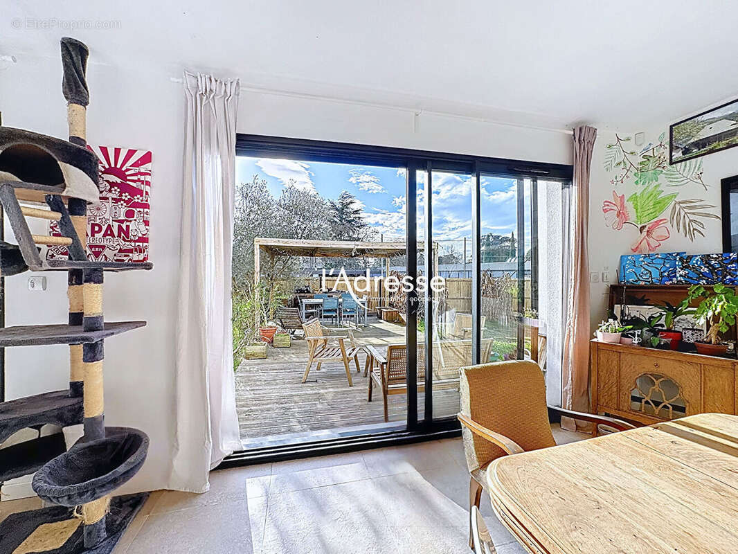 Exclusivité l'Adresse Immobilier - Tournefeuille - Maison T5 de 154m² sur un Terrain de 607m². - photo 3
