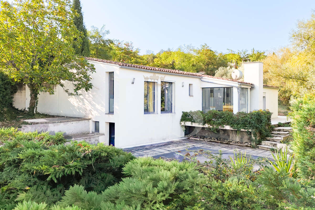Maison à VAISON-LA-ROMAINE