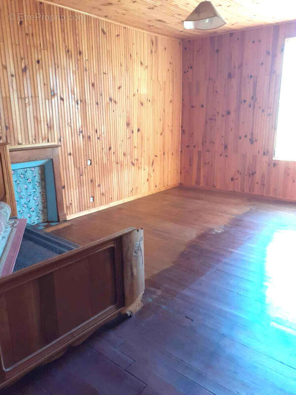 Maison à NIEUL-LE-DOLENT