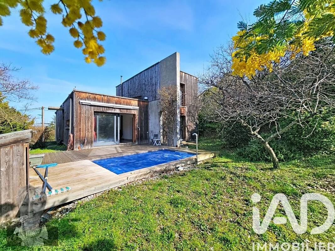 Photo 1 - Maison à ALAIRAC