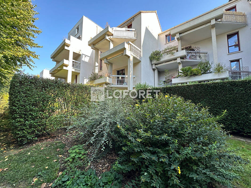 Appartement à ETIOLLES