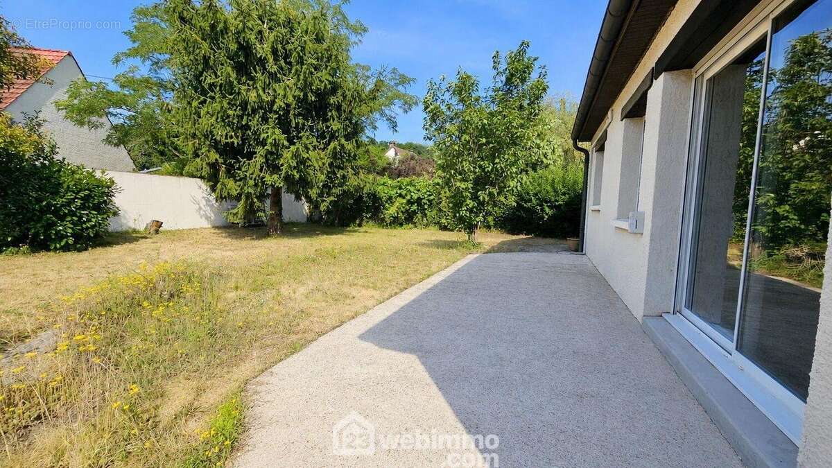 Une belle terrasse sans vis à vis! - Maison à SOISY-SUR-ECOLE