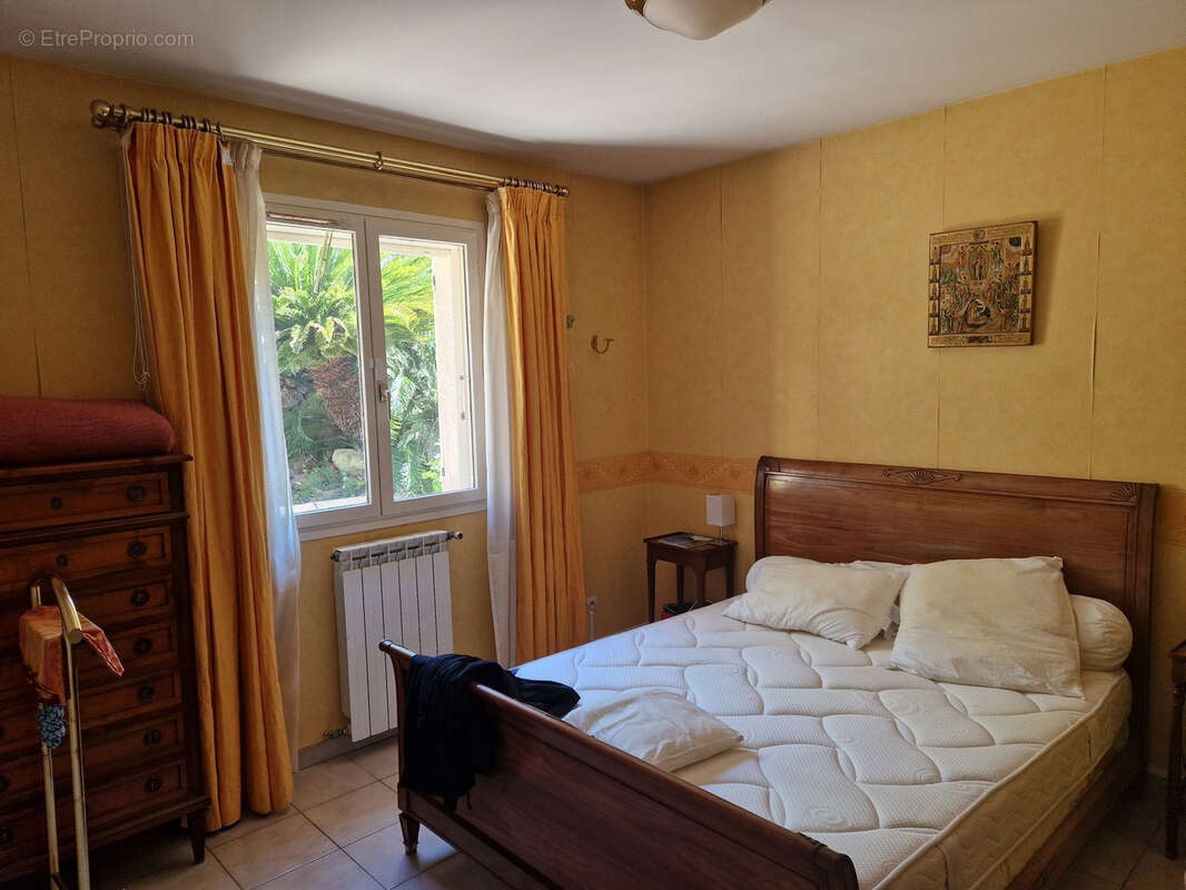 Maison à LA VALETTE-DU-VAR