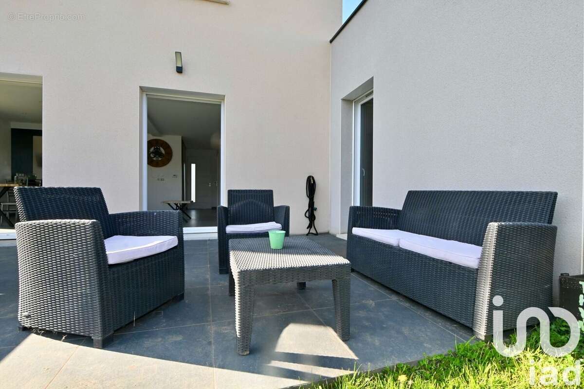 Photo 9 - Maison à PUSIGNAN