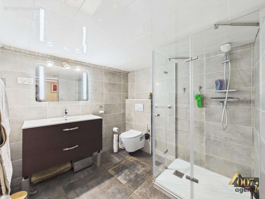 Maison 83 m² à Presle  - photo 7