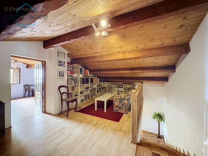 À vendre à 10 min d'Anduze: Maison avec Gîte et Piscine - Idéale pour Investissement ou Accueil Familial ! - photo 20