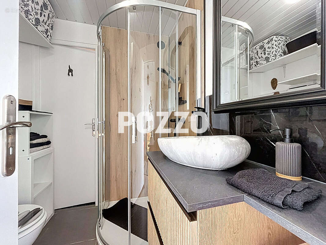 Maison à LONGUEVILLE