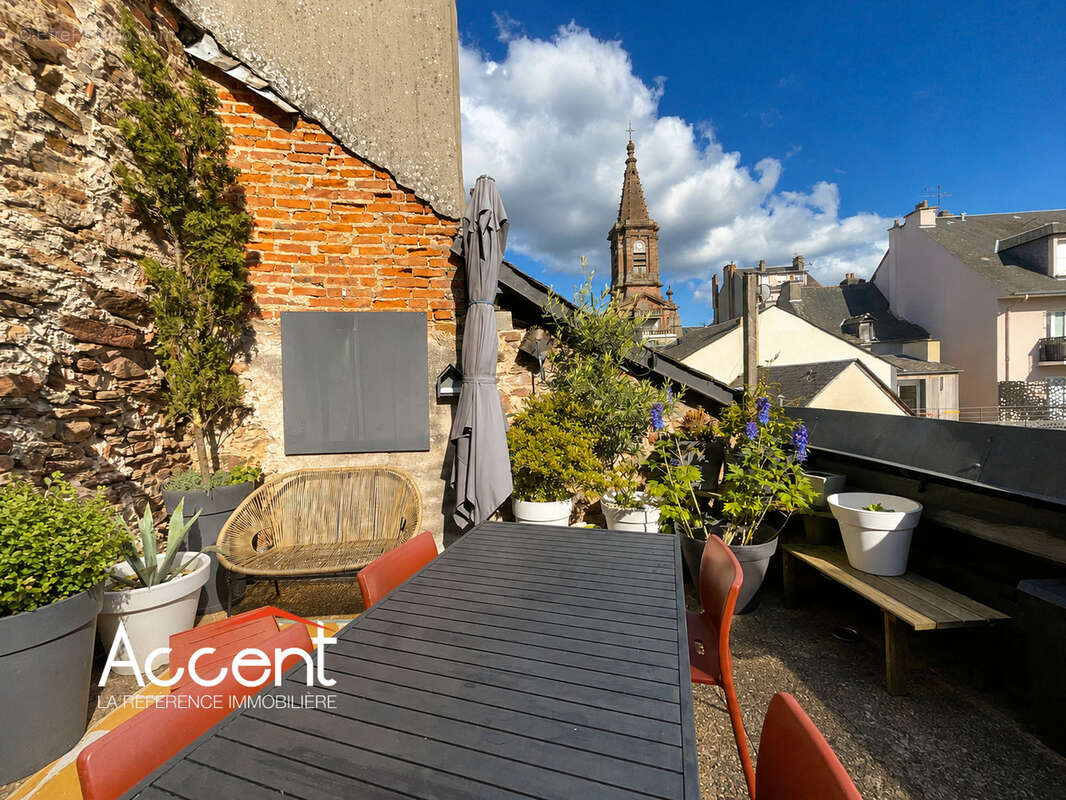 Rodez cœur de ville   maison de charme avec terrasse panoramique & appartement indépendant - photo 6