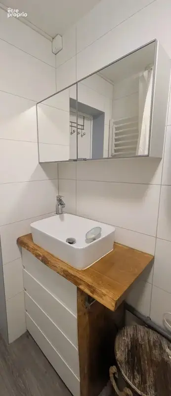 Exclusivité - charmant t2 rénové et meublé - photo 8