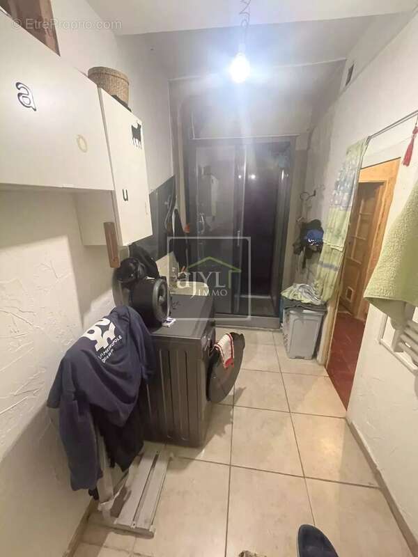 Maison de village 200 m² à Alleins - photo 7