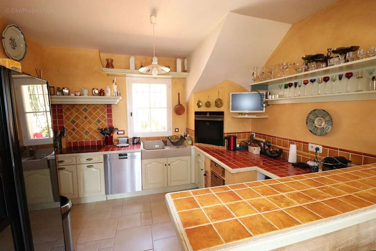 Maison à LA CADIERE-D'AZUR