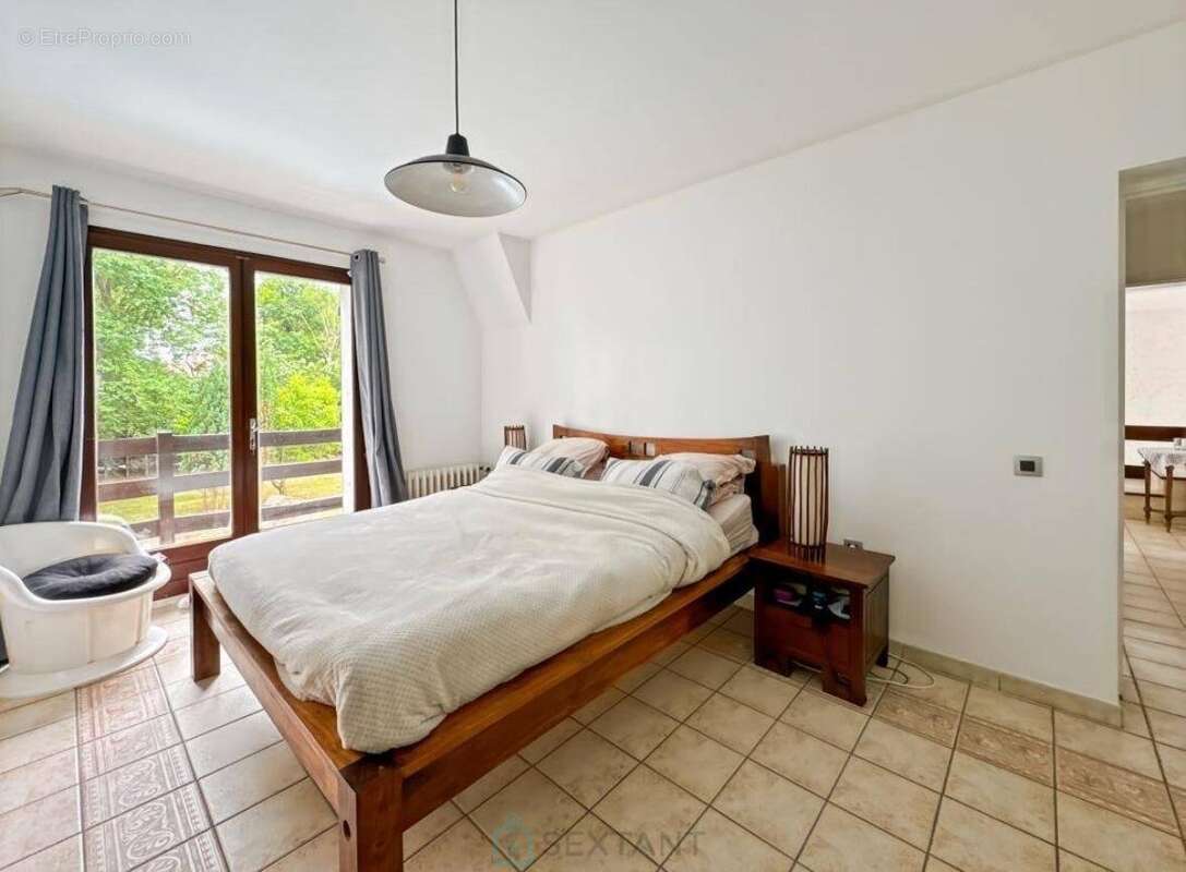 Maison à SAINT-SAUVEUR-SUR-ECOLE