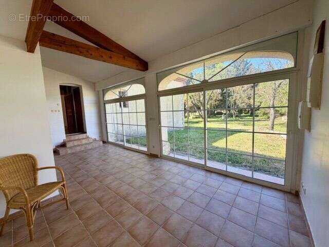 Maison 150 m² à Lunel  - photo 4