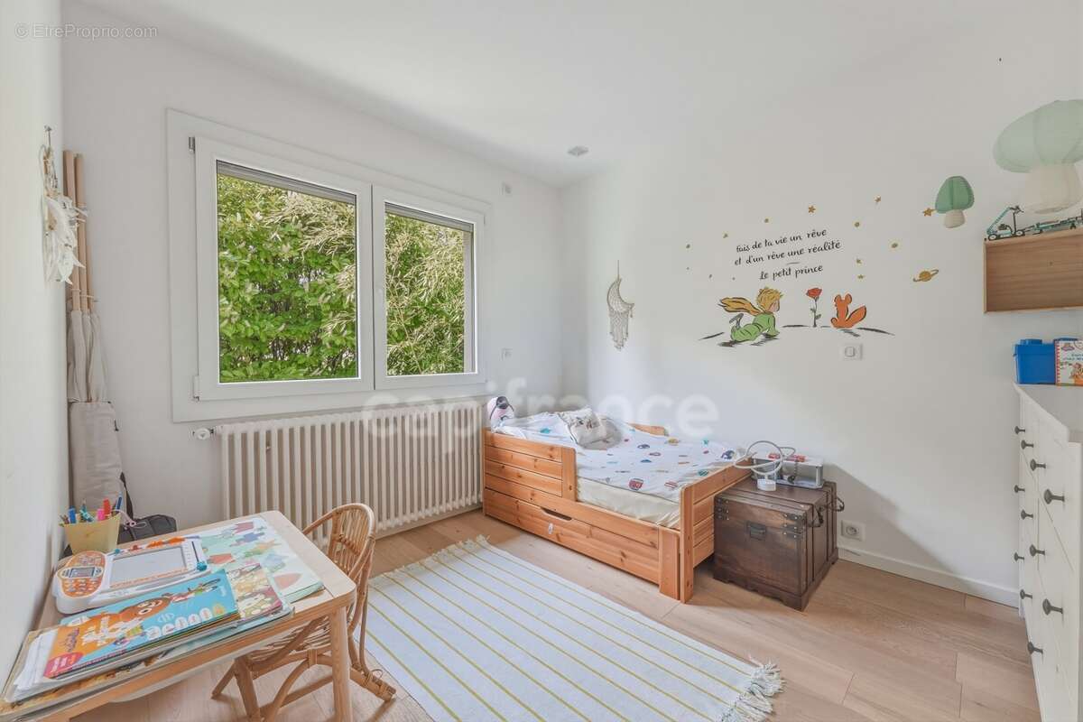Maison à vendre 5 pièces GEX (01) - photo 28