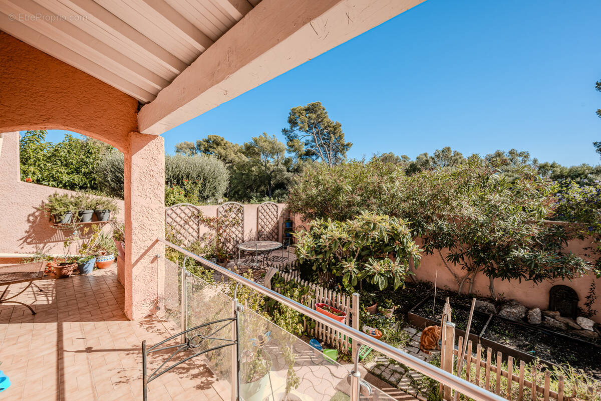 Maison à LA LONDE-LES-MAURES