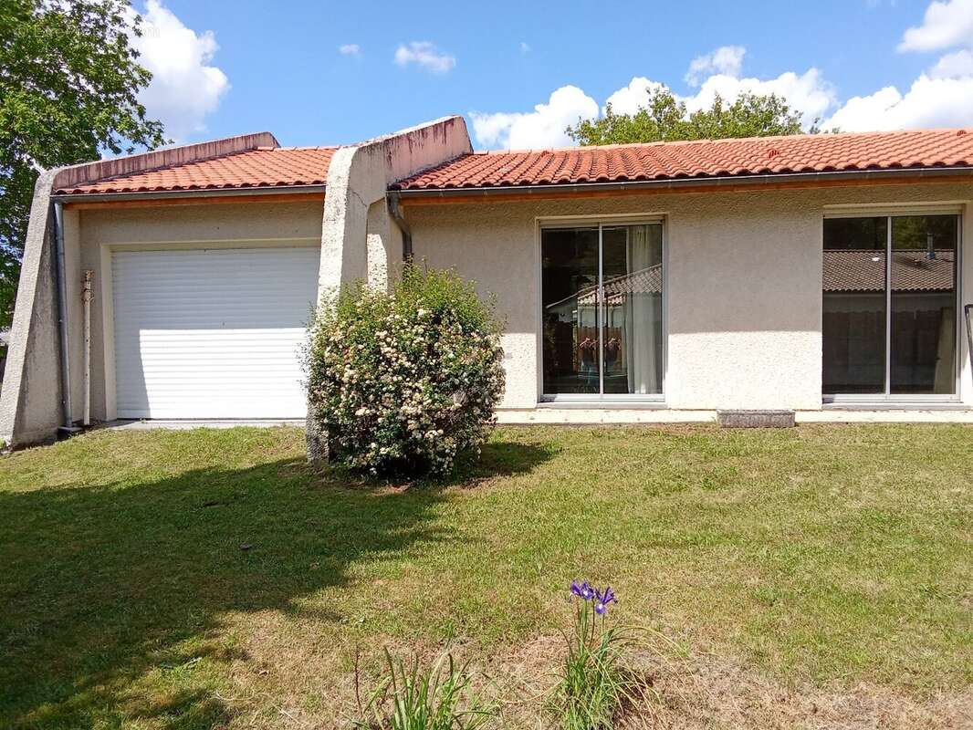 Maison à MIOS