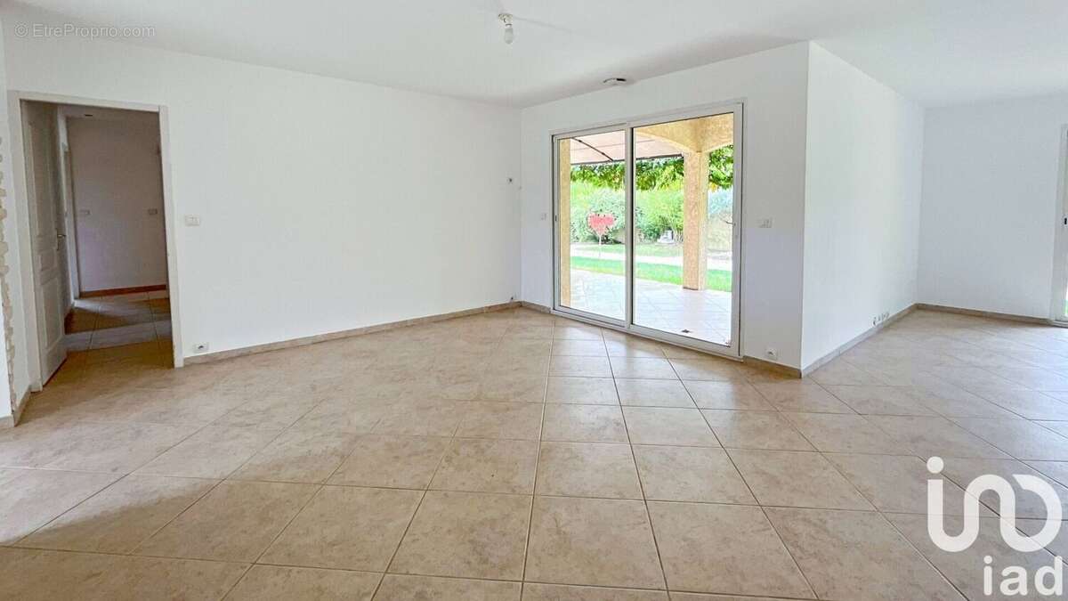 Photo 7 - Maison à SABRAN