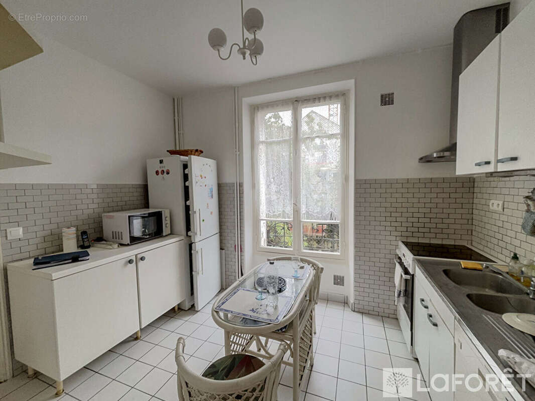 Maison à GIF-SUR-YVETTE