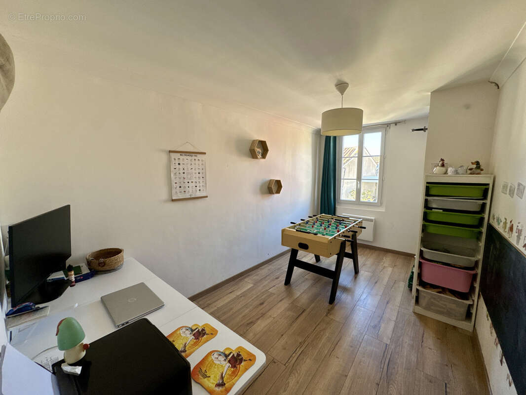 Maison à AIGUES-VIVES