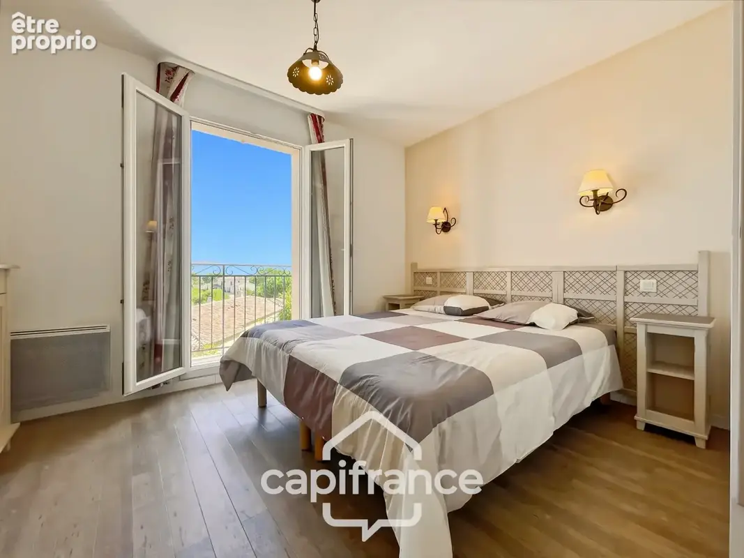 DOMAINE DE PONT ROYAL, maison  de 45 m2 avec vue dégagée , élevée d'un étage, 2 chambres, mitoyenne d'un seul côté, piscine priv - photo 16